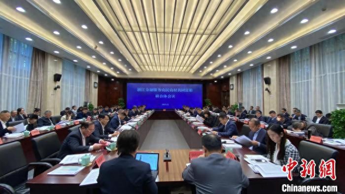 車抵押貸款哪家銀行( 鱘魚活體抵押貸款簽約 )？ (http://www.xifuyun.com/) 知識(shí)問(wèn)答 第1張